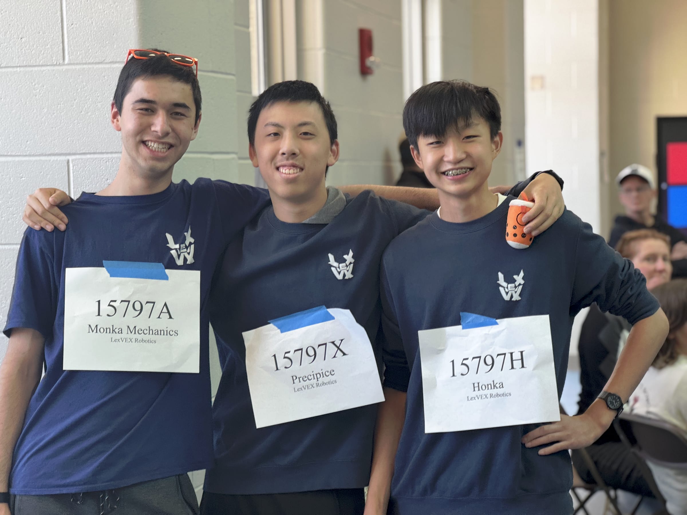 Members of 15797A Monka Mechanics, 15797X Precipice, and 15797H Honka together at the Shark Showdown